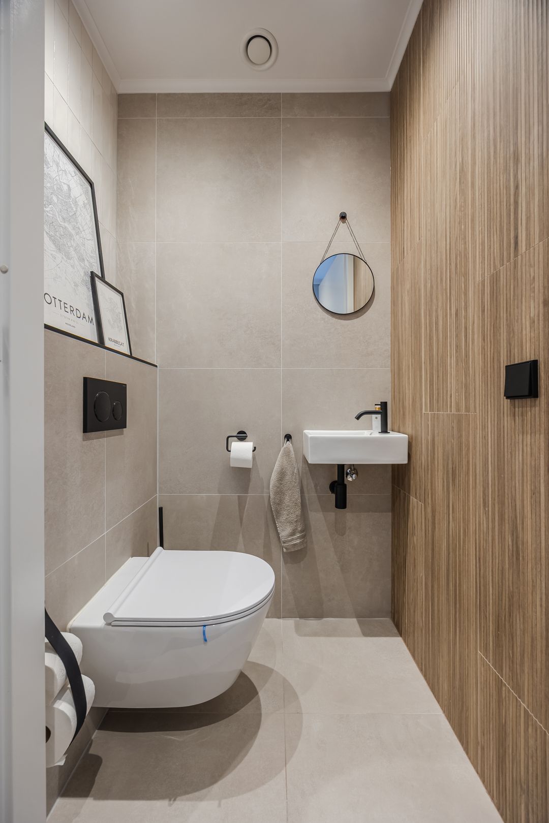 Modern Energy-Efficient Terraced Home with Private Parking in Bergen op Zoom — 22