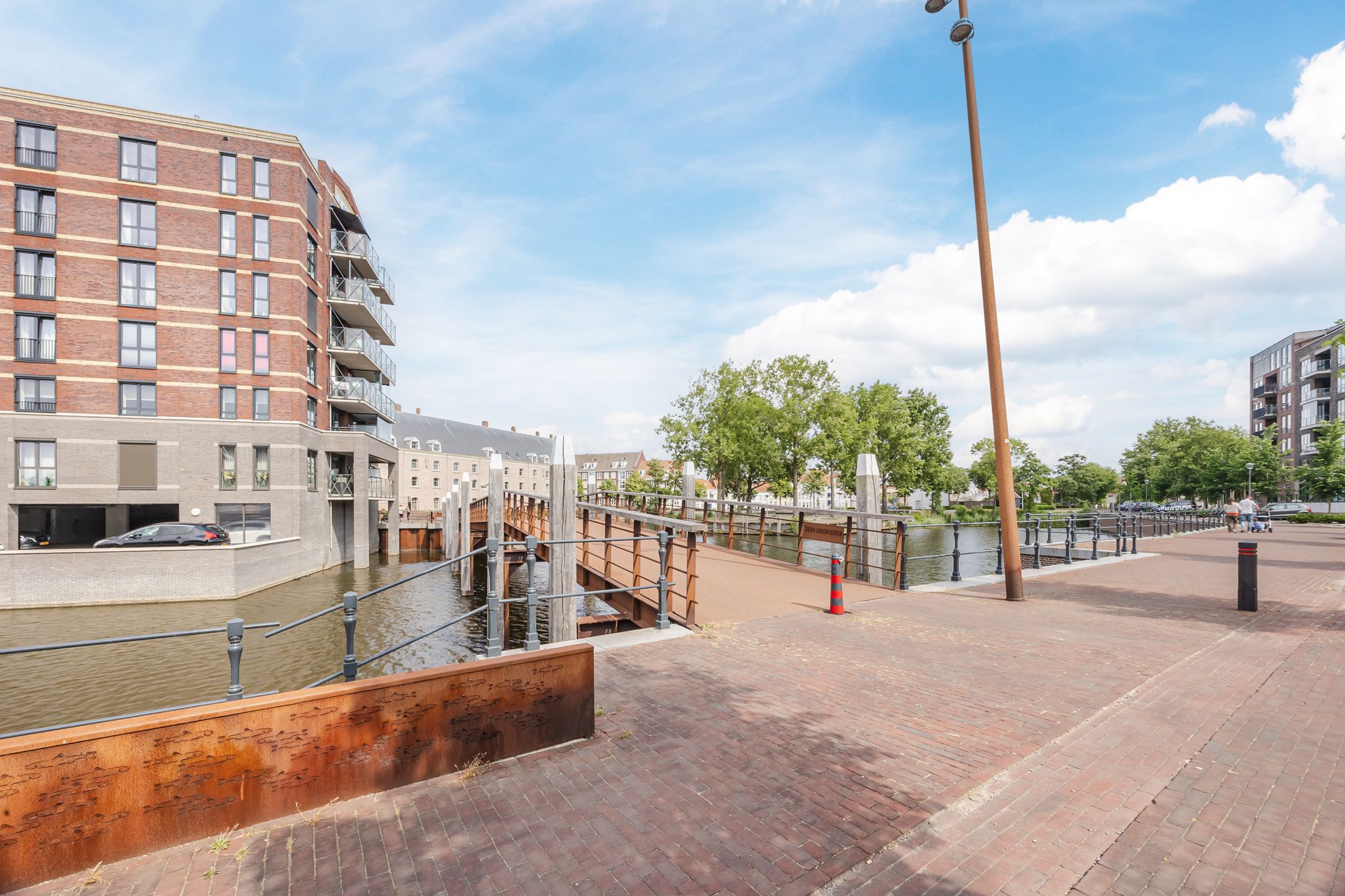 Modern Energy-Efficient Terraced Home with Private Parking in Bergen op Zoom — 45