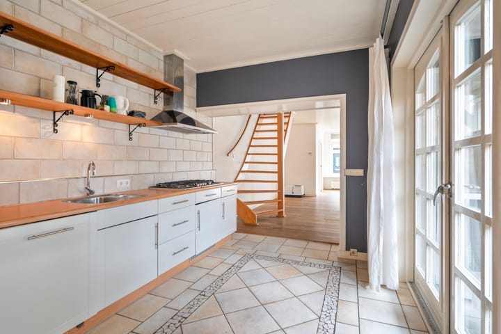 Foto 3 van Roggeveenstraat 7