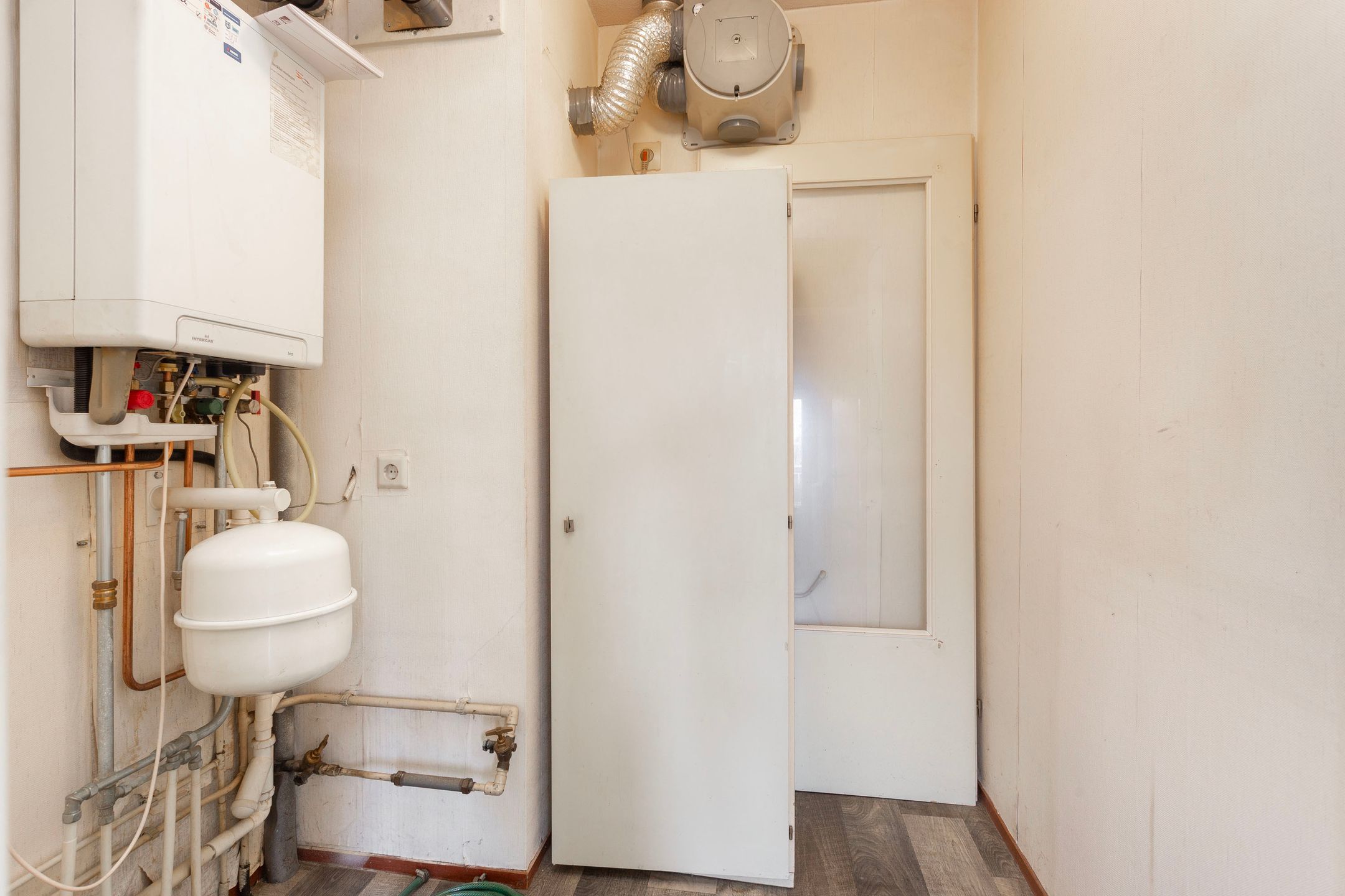 Ground Floor Apartment with East-Facing Garden Near Leerdam Center — 18
