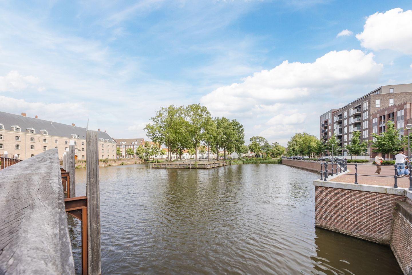 Modern Energy-Efficient Terraced Home with Private Parking in Bergen op Zoom — 44