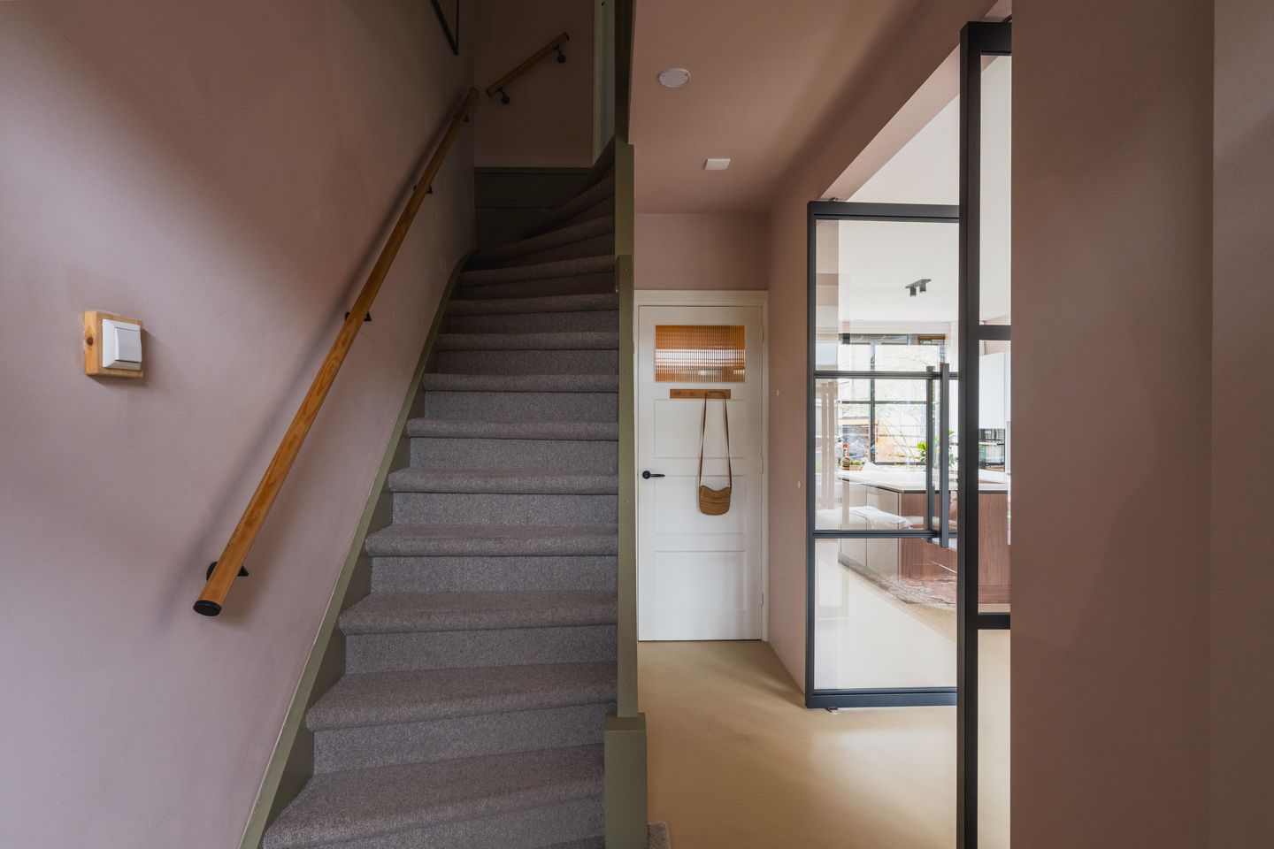 Foto 5 van Adrianalaan 261