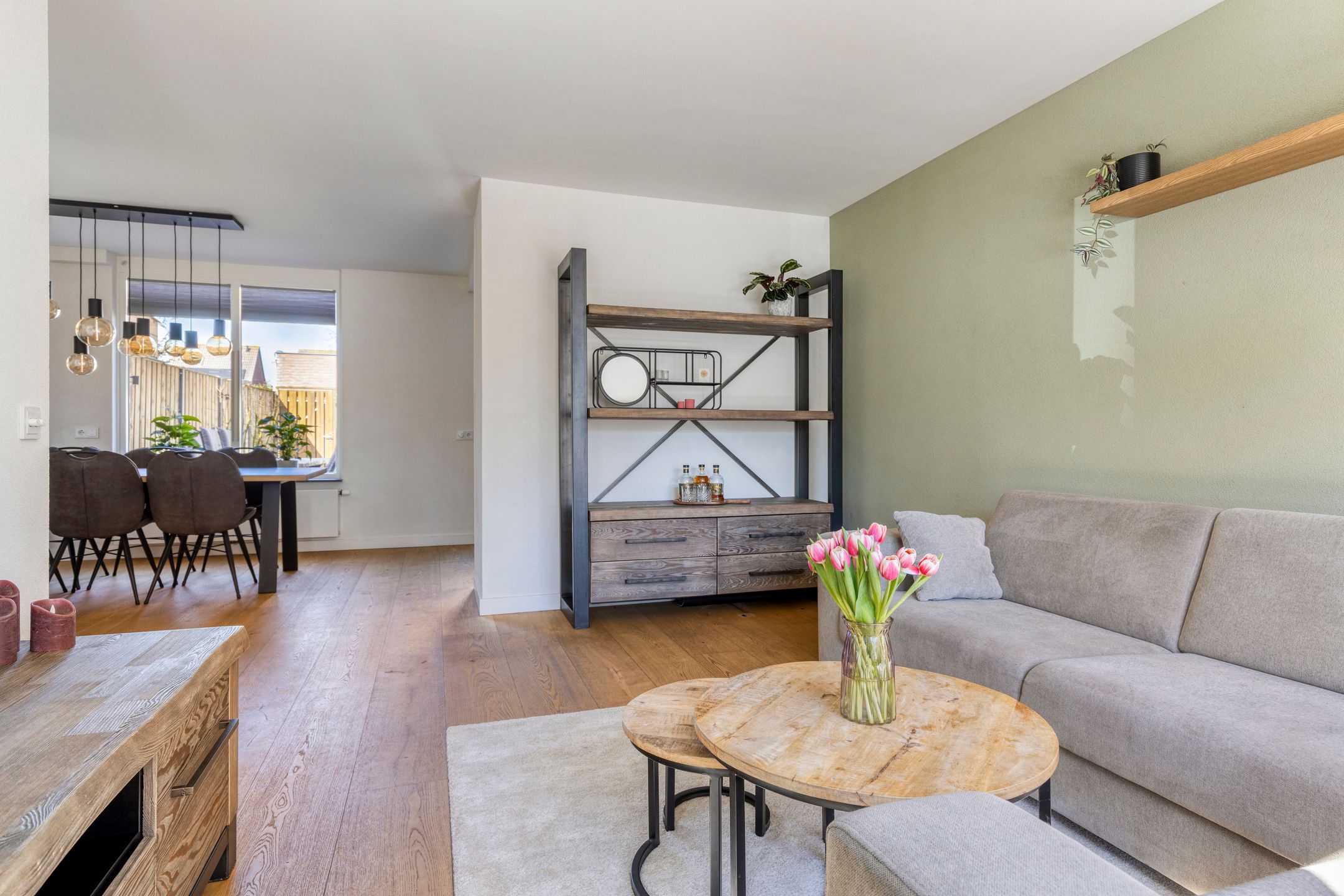 Foto 12 van Cloete 24