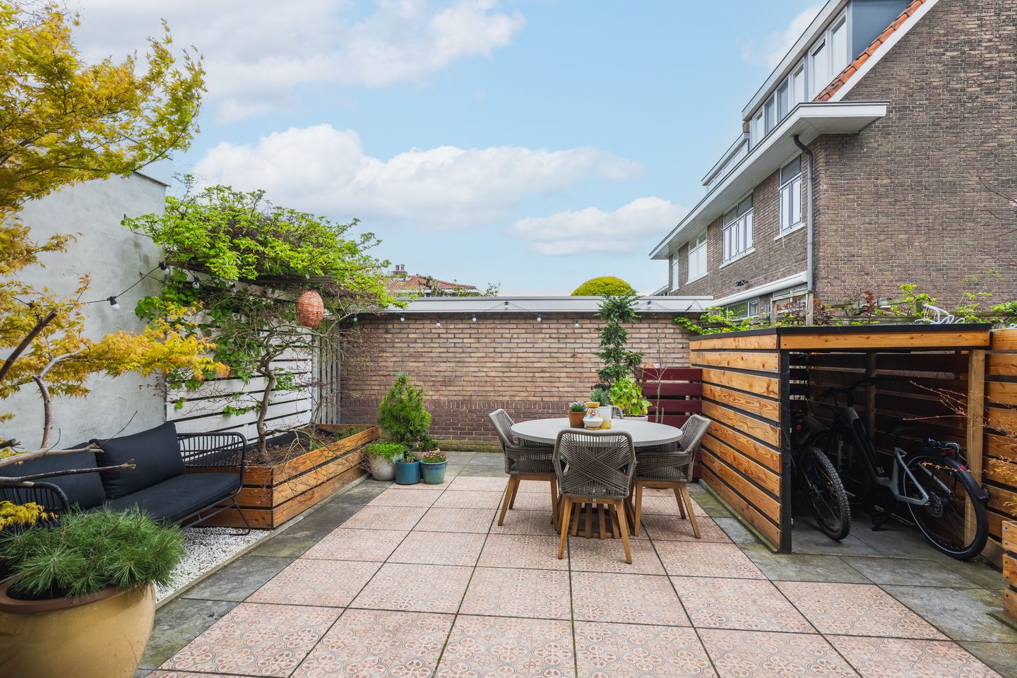 Foto 19 van Adrianalaan 261