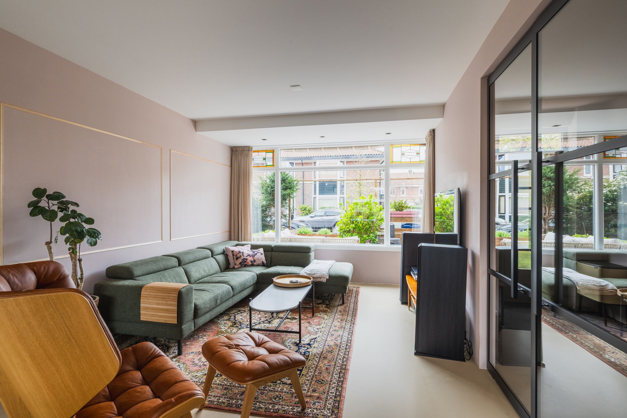 Foto 12 van Adrianalaan 261