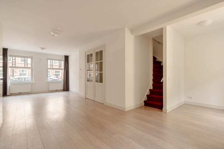 Photo 4 of Van Spilbergenstraat 148-H