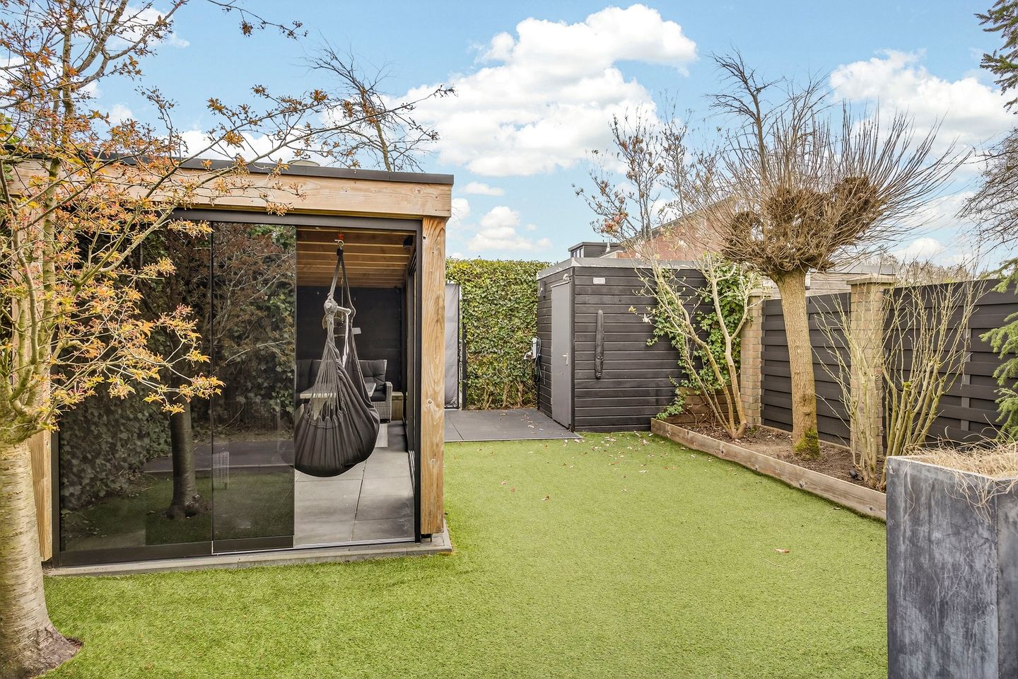 Foto 19 van Albert van Dalsumlaan 97