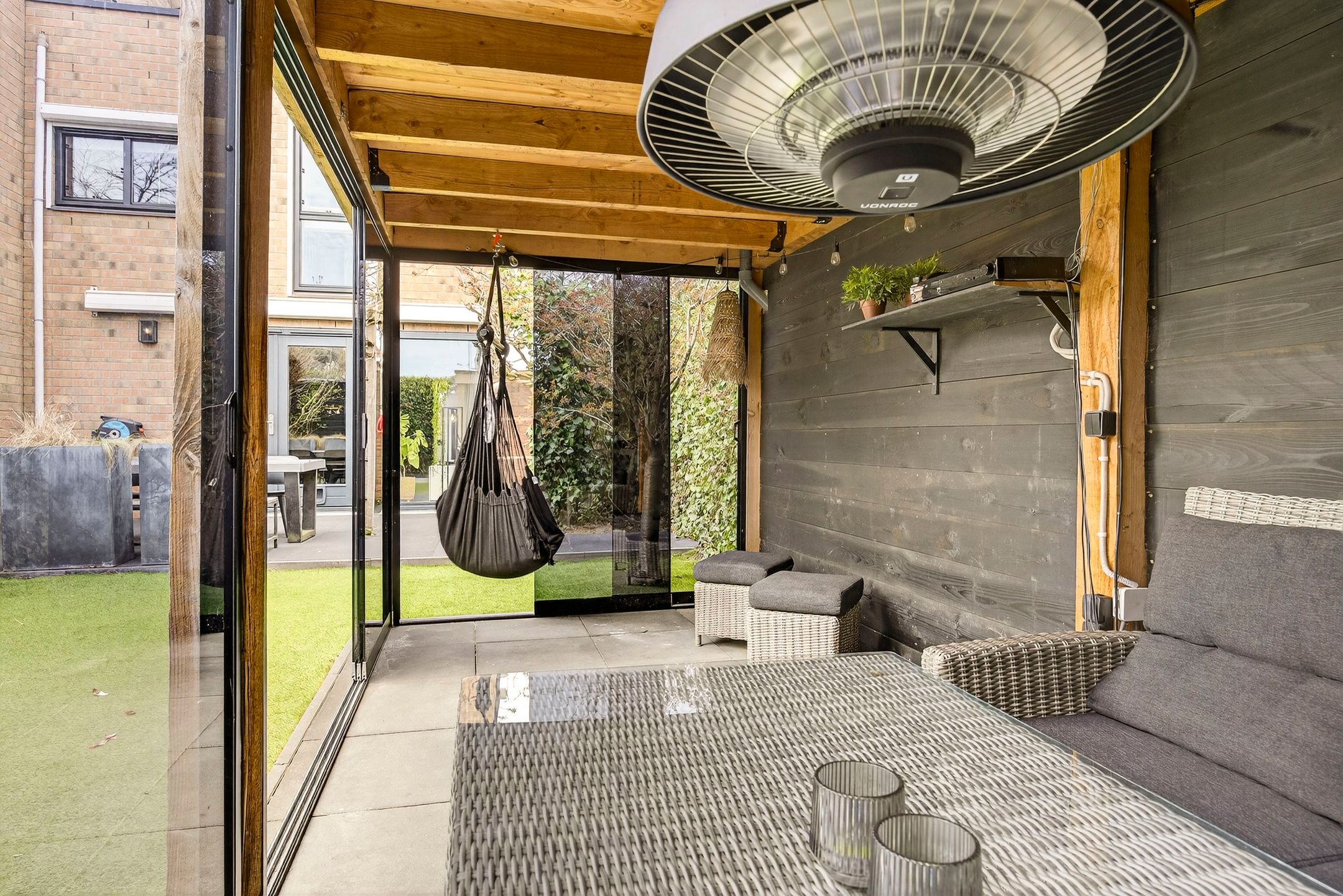 Foto 21 van Albert van Dalsumlaan 97