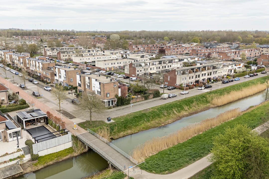 Foto 37 van Albert van Dalsumlaan 97