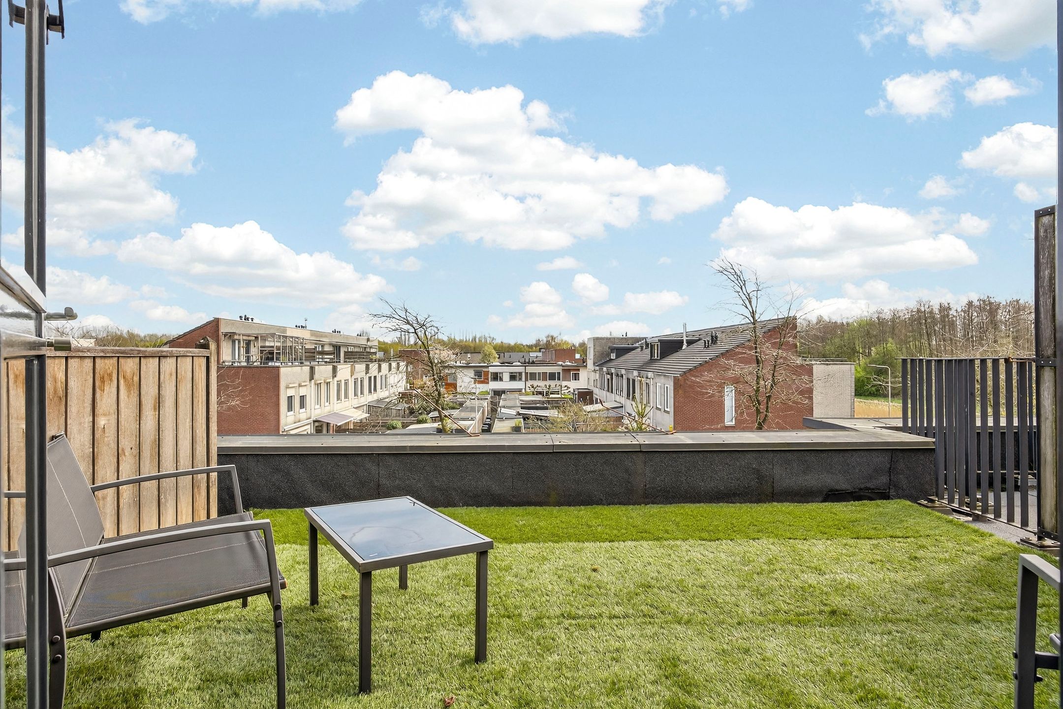 Foto 33 van Albert van Dalsumlaan 97