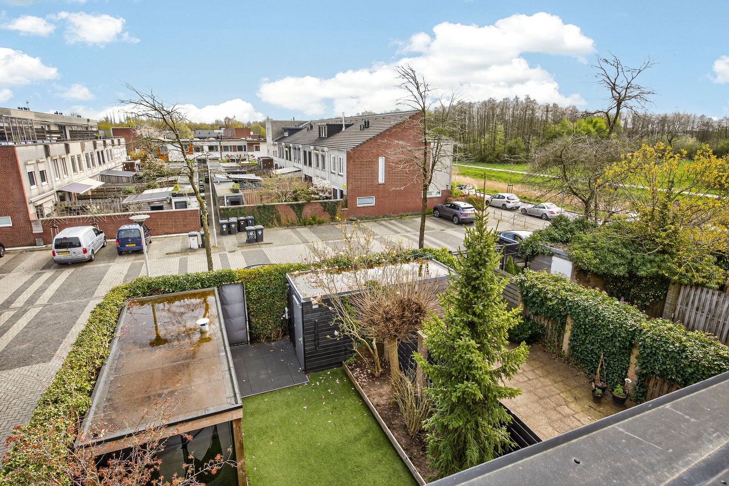 Foto 35 van Albert van Dalsumlaan 97