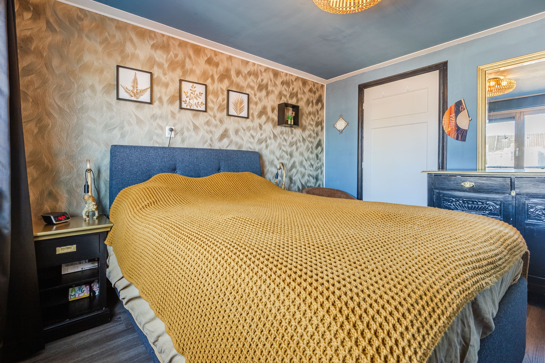 Foto 15 van Outshoornstraat 40