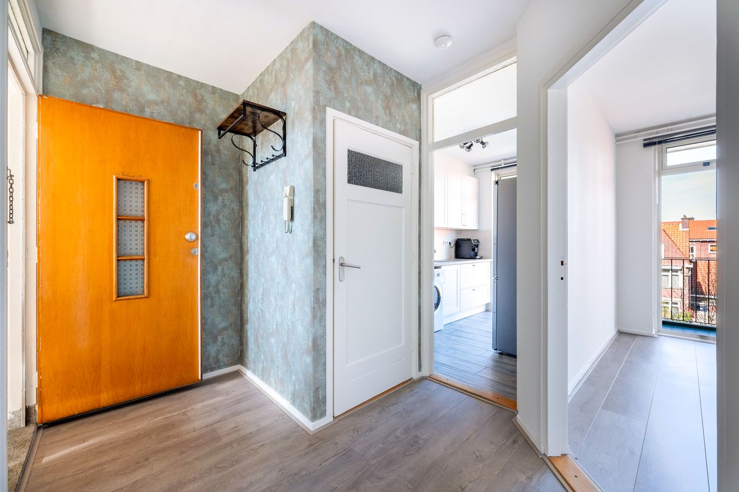 Photo 5 of Sir Winston Churchillln 188