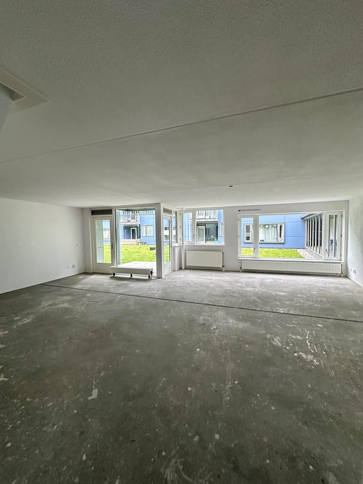 Photo 2 of Burgemeester van Stamplein 158