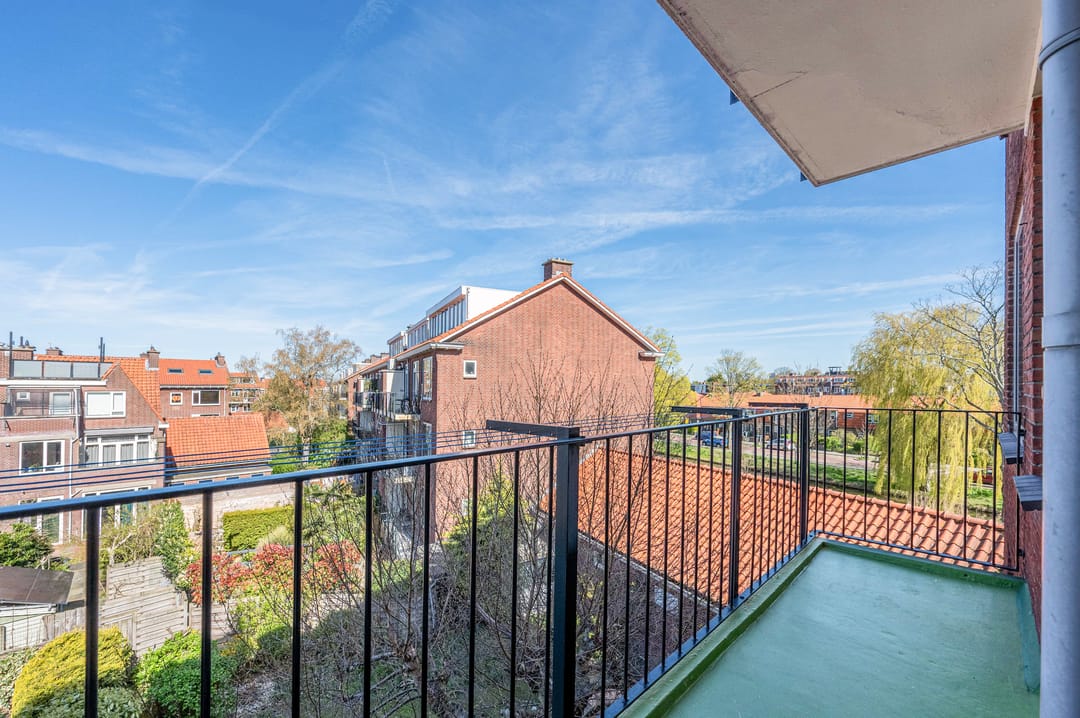 Photo 16 of Sir Winston Churchillln 188