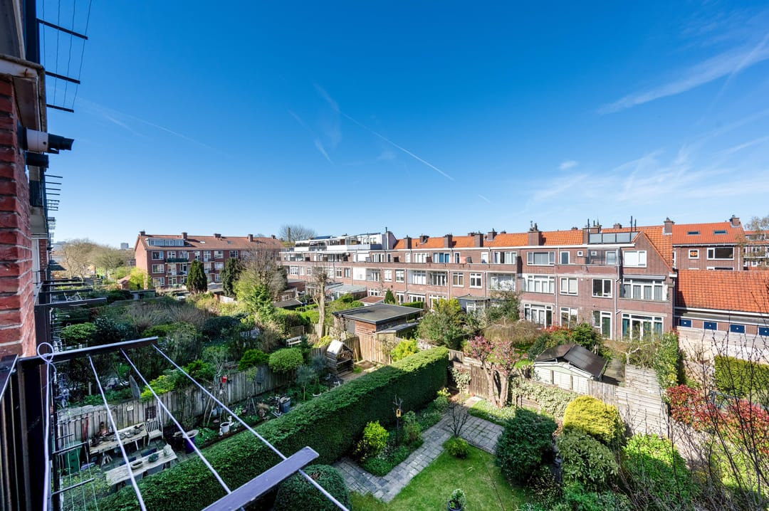 Photo 17 of Sir Winston Churchillln 188