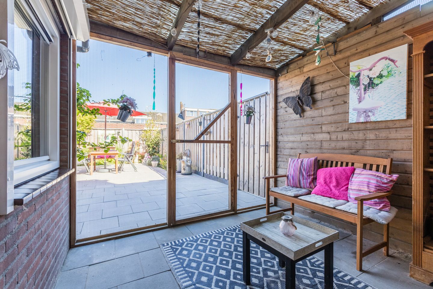 Foto 25 van Outshoornstraat 40