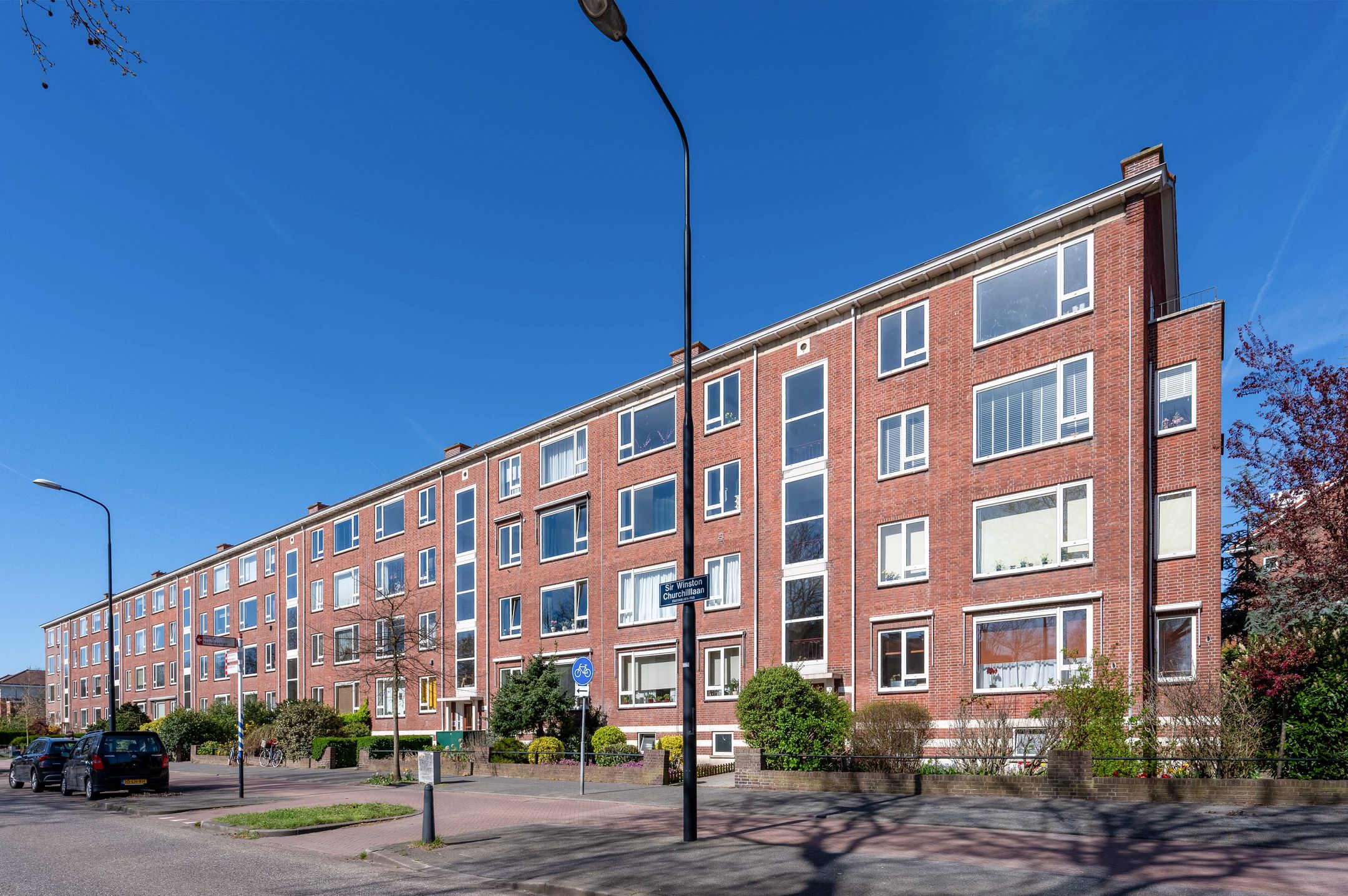 Photo 27 of Sir Winston Churchillln 188