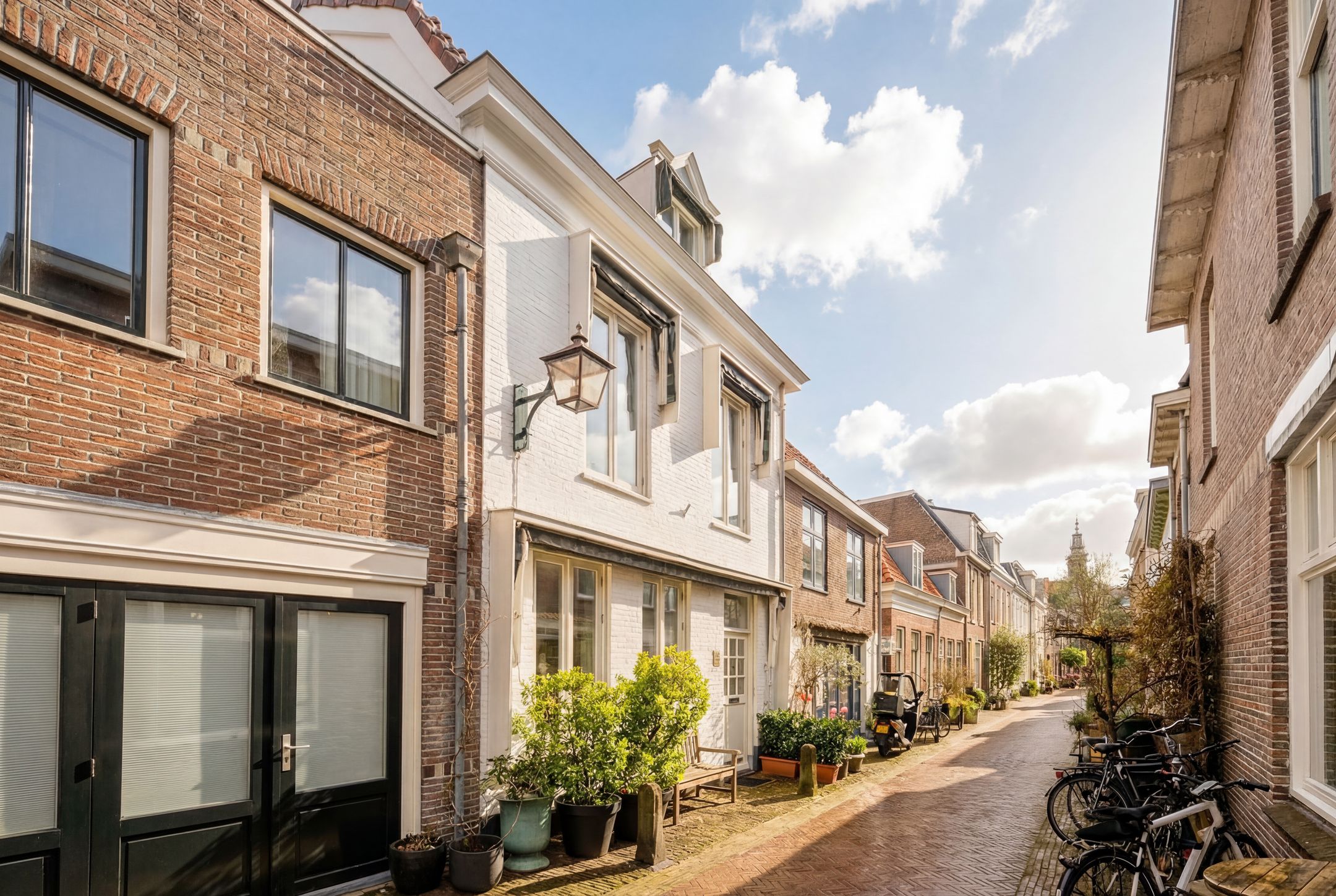 Lange Raamstraat 9 