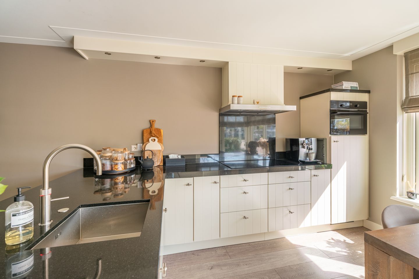 Foto 14 van Christinalaan 14