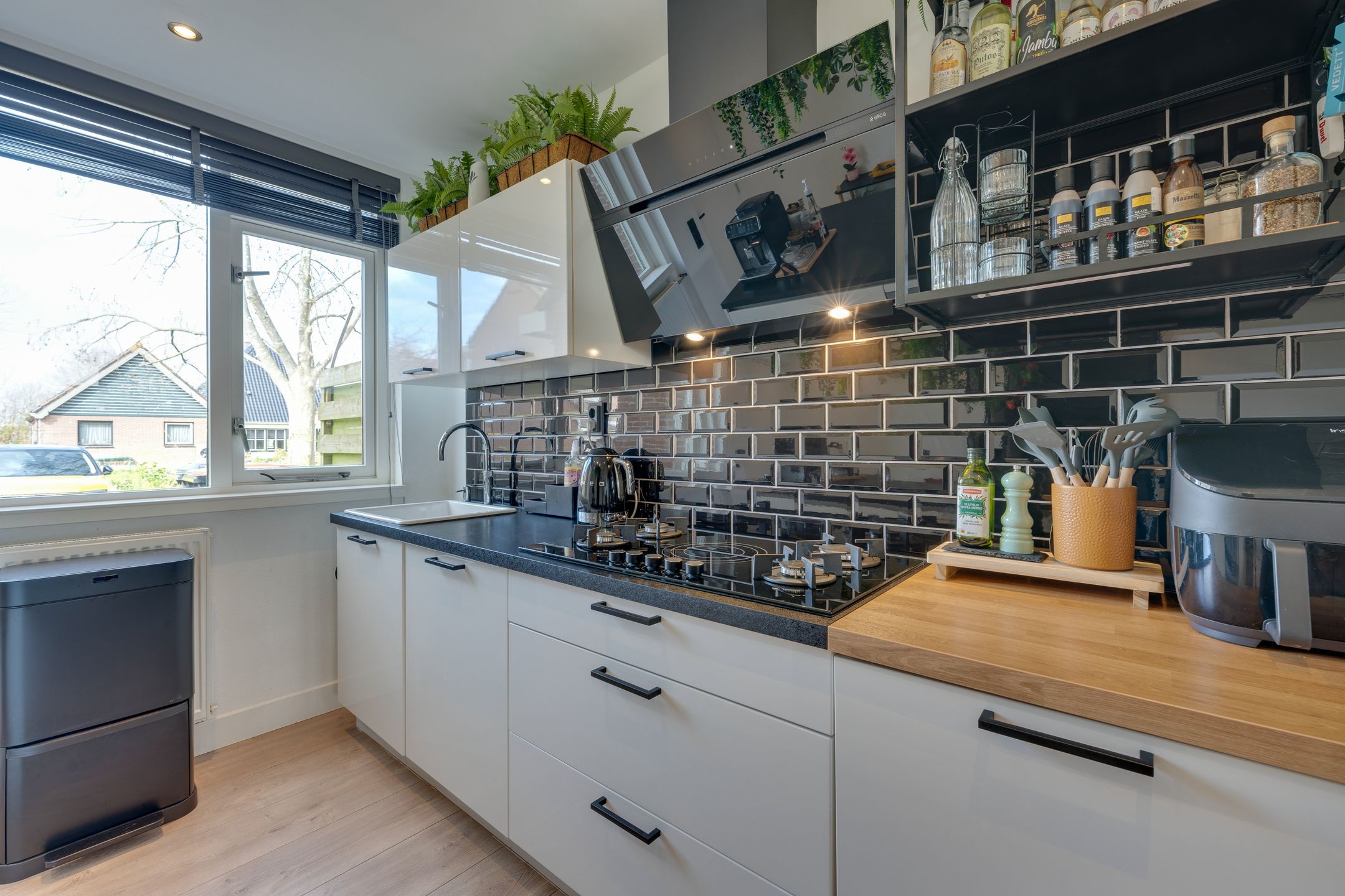 Photo 21 of Waterkers 58