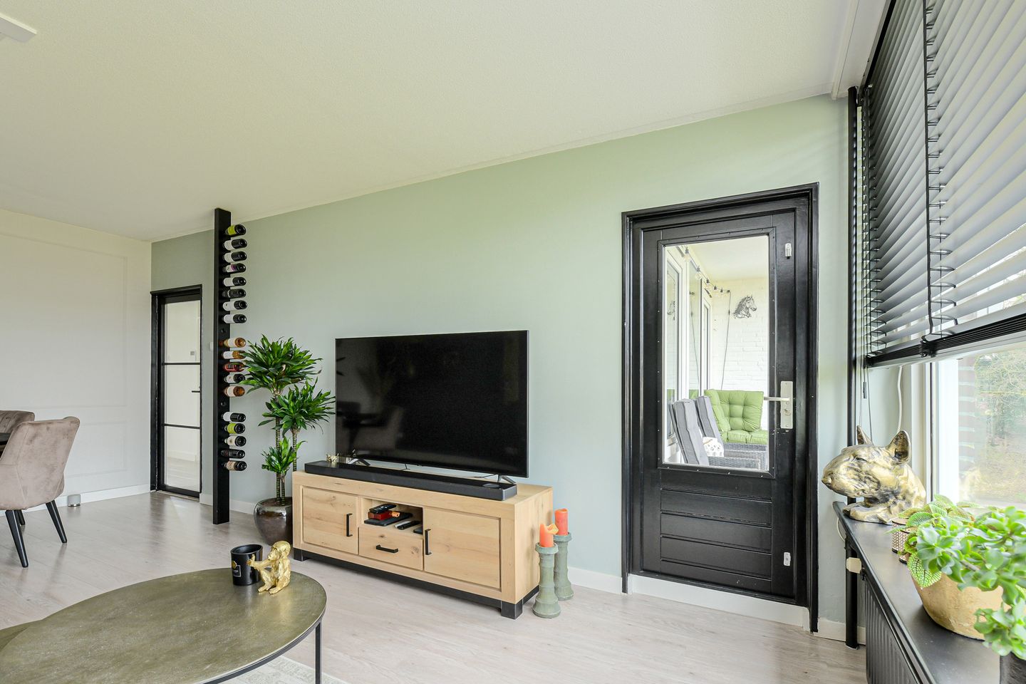 Foto 10 van Hertogenlaan 110