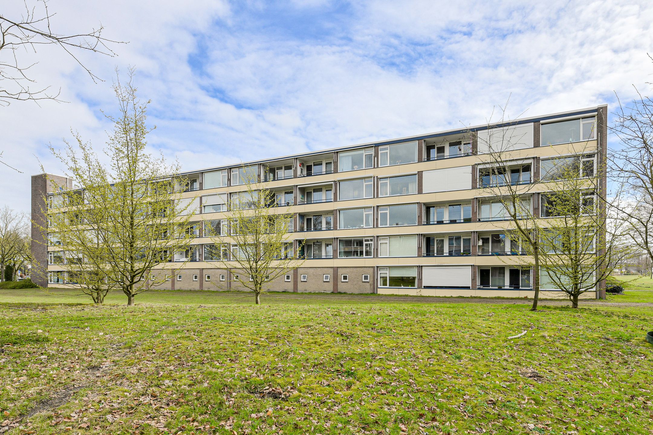 Foto 30 van Hertogenlaan 110