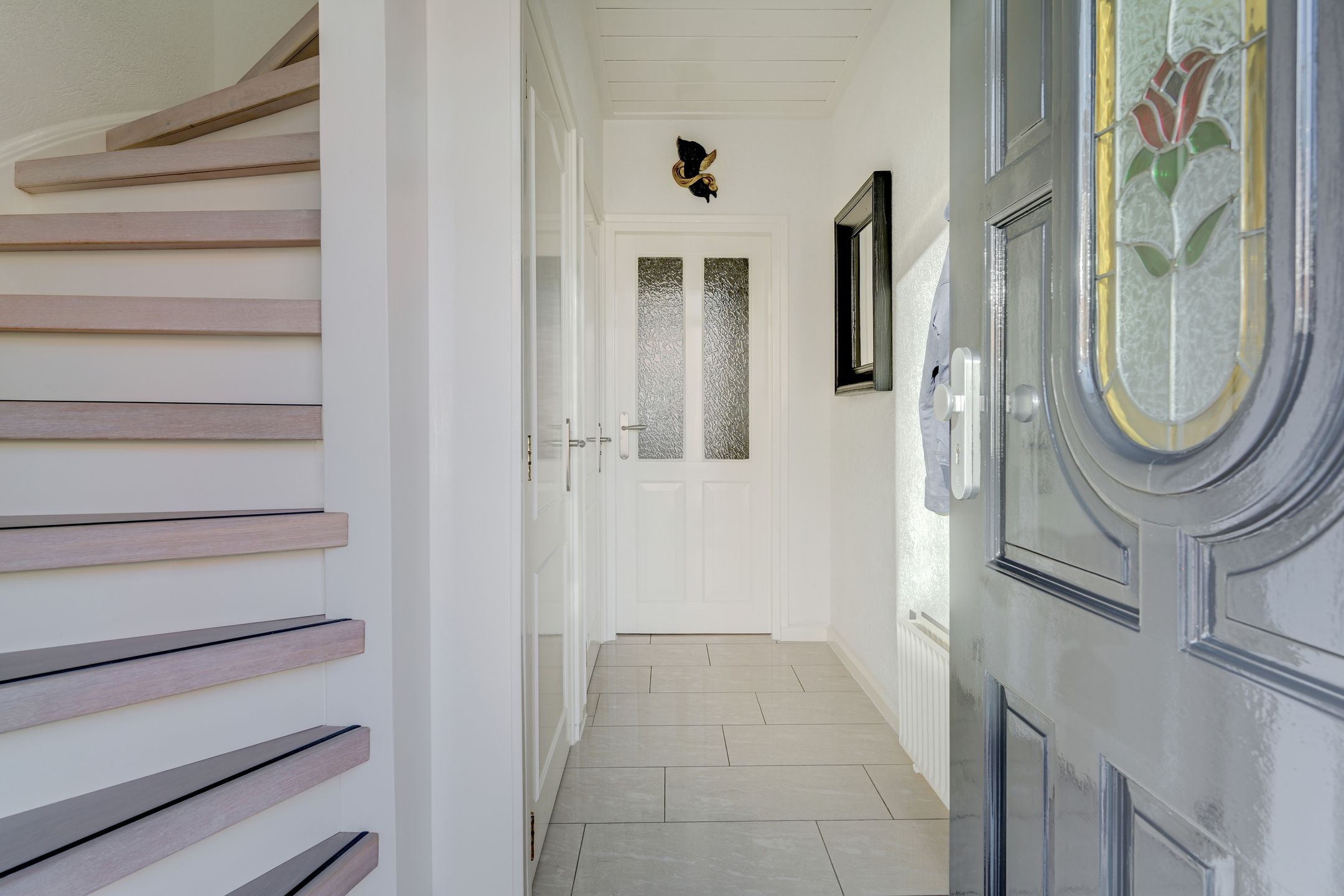 Foto 6 van Middenlaan 18