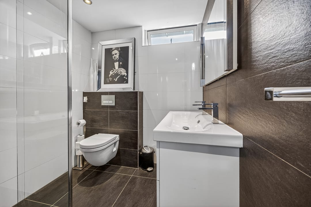 Photo 16 of Citer 11