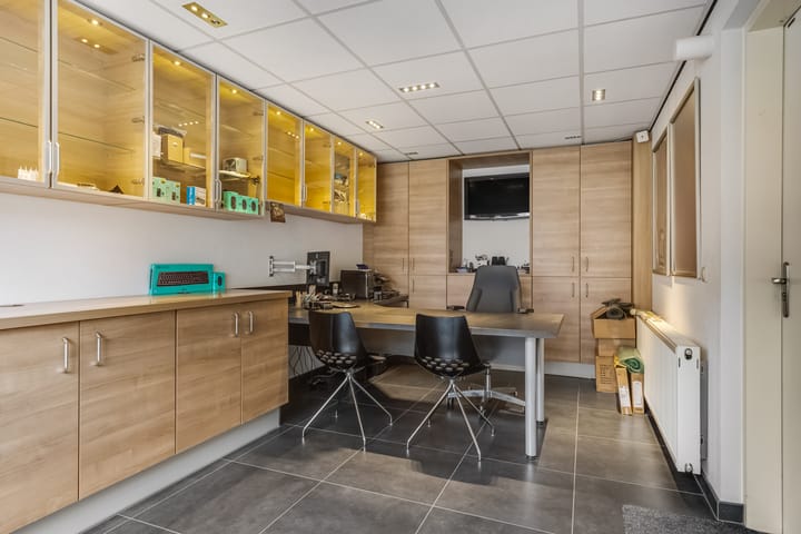 Foto 5 van Bieslook 63