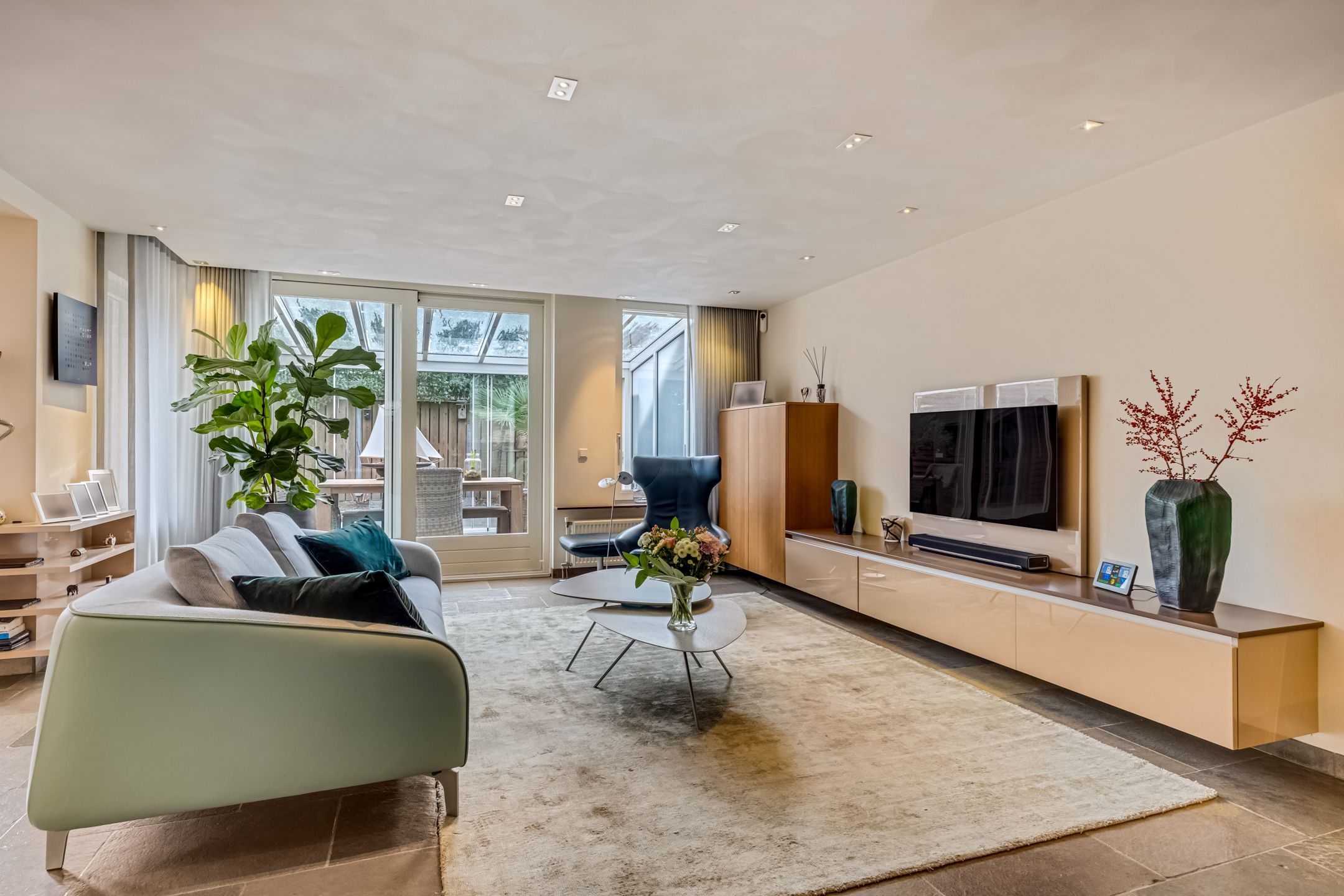 Foto 3 van Bieslook 63