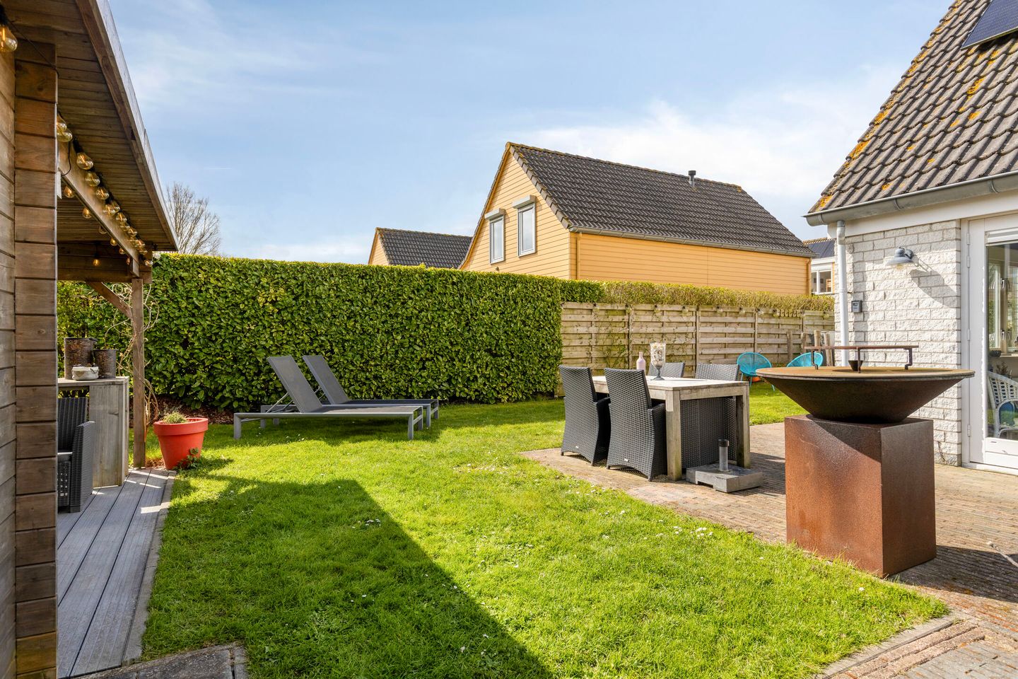 Photo 10 of Binnendijk 2-044