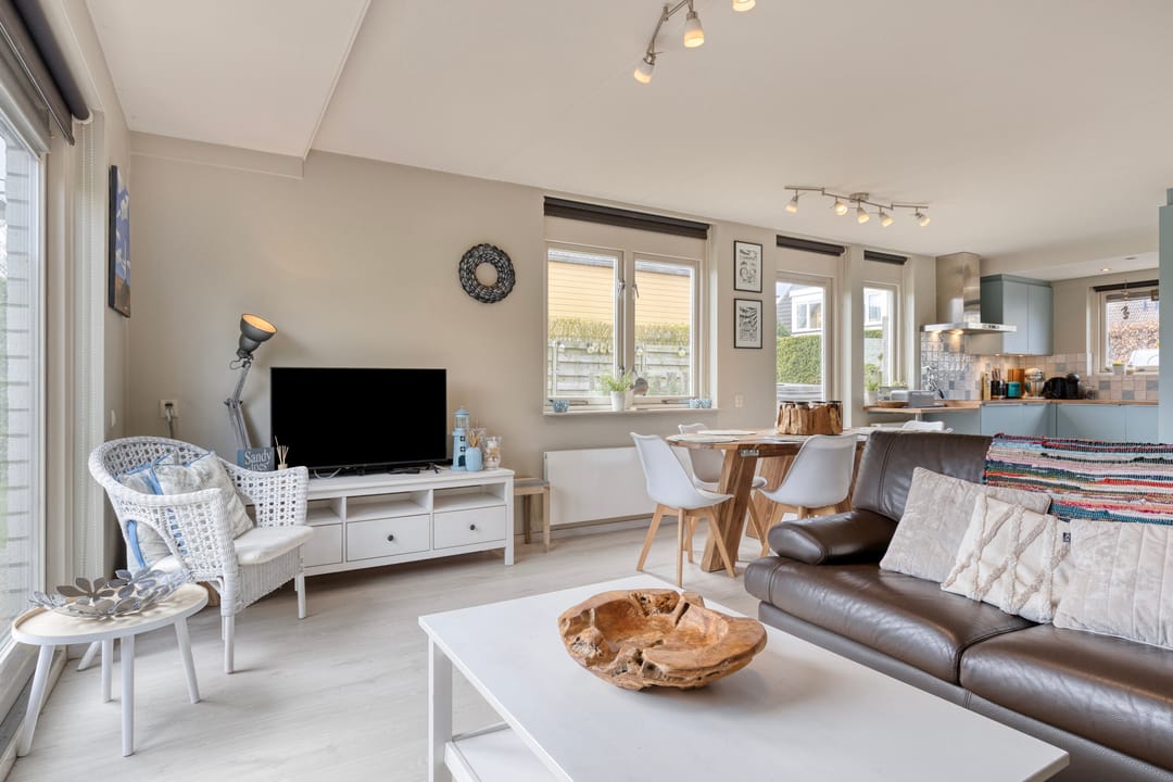 Photo 31 of Binnendijk 2-044