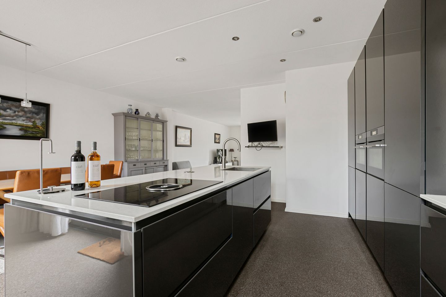 Photo 14 of Schuttersveld 6