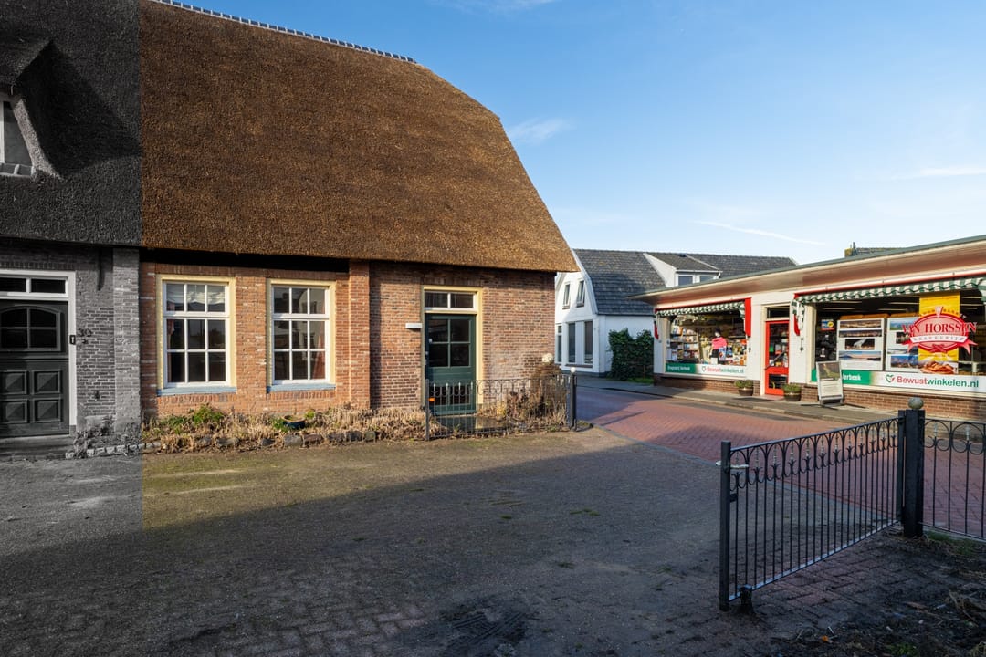 Photo 2 of Beatrixstraat 30