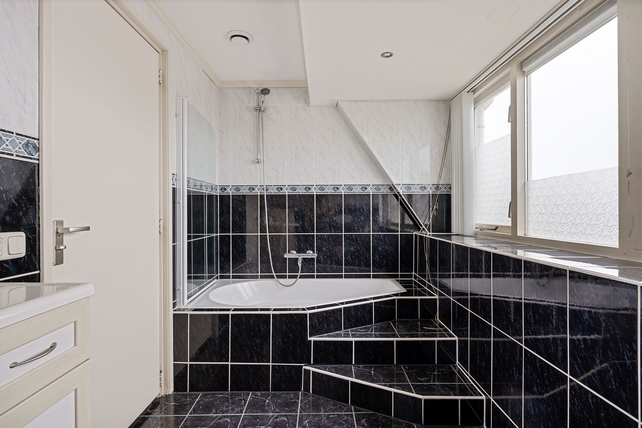 Foto 39 van Houtkampswyk 24