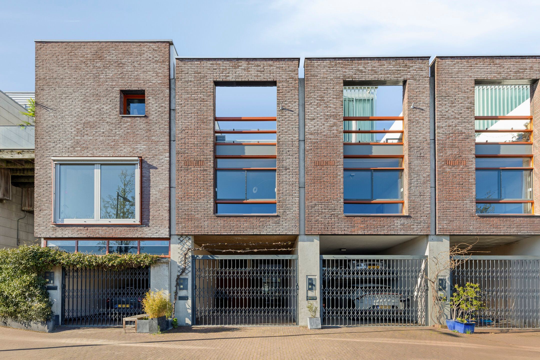 Foto 3 van Borneokade 223