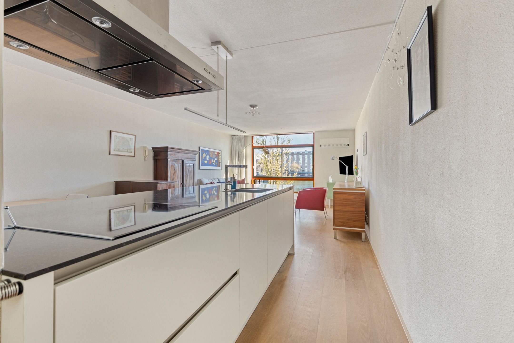 Foto 21 van Borneokade 223