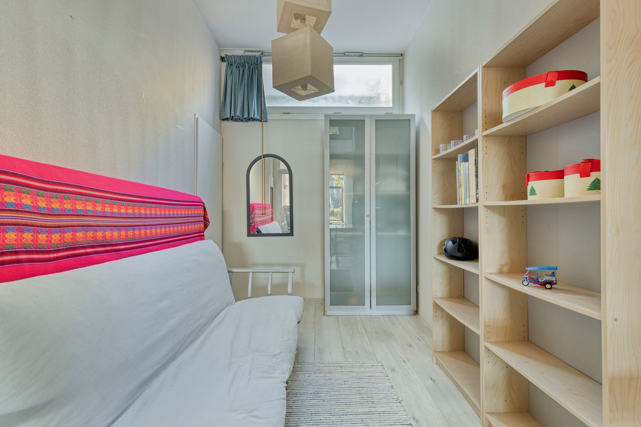 Foto 9 van Borneokade 223