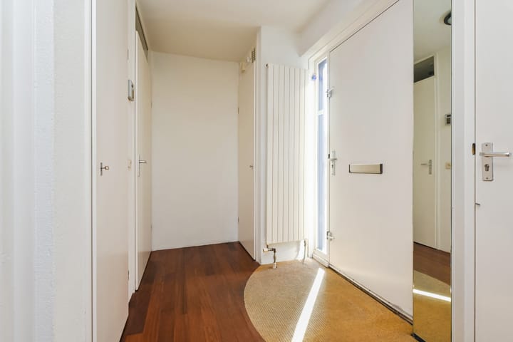 Hoekwoning te koop: Marjoleinveld 1, 'S-Gravenhage