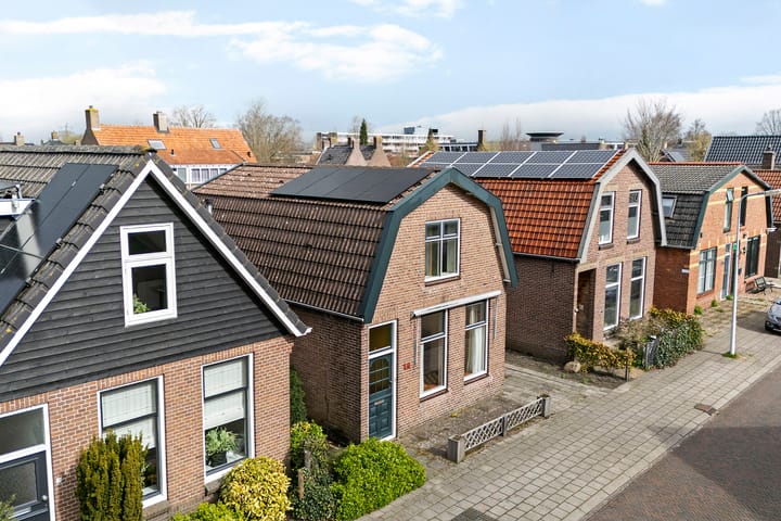 Photo 2 of Schoolstraat 12