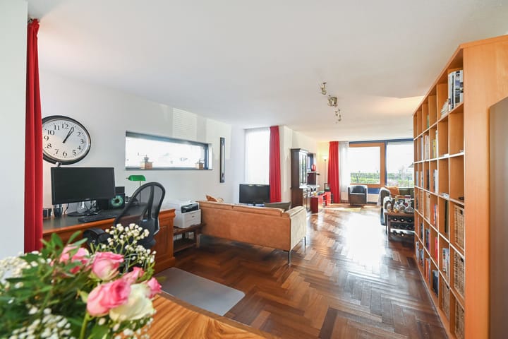Hoekwoning te koop: Marjoleinveld 1, 'S-Gravenhage