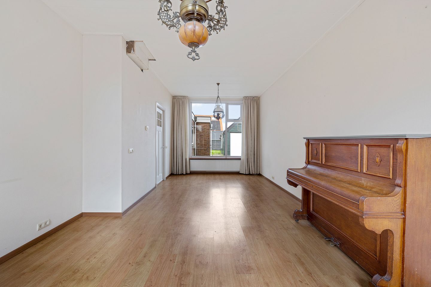 Foto 10 van Schoolstraat 12