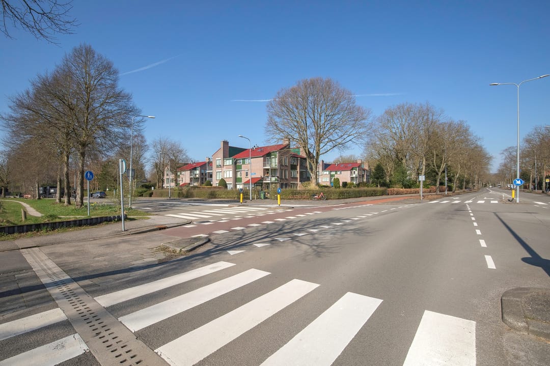 Spacious apartment with private garage and two floors in Groningen-Zuid — 66