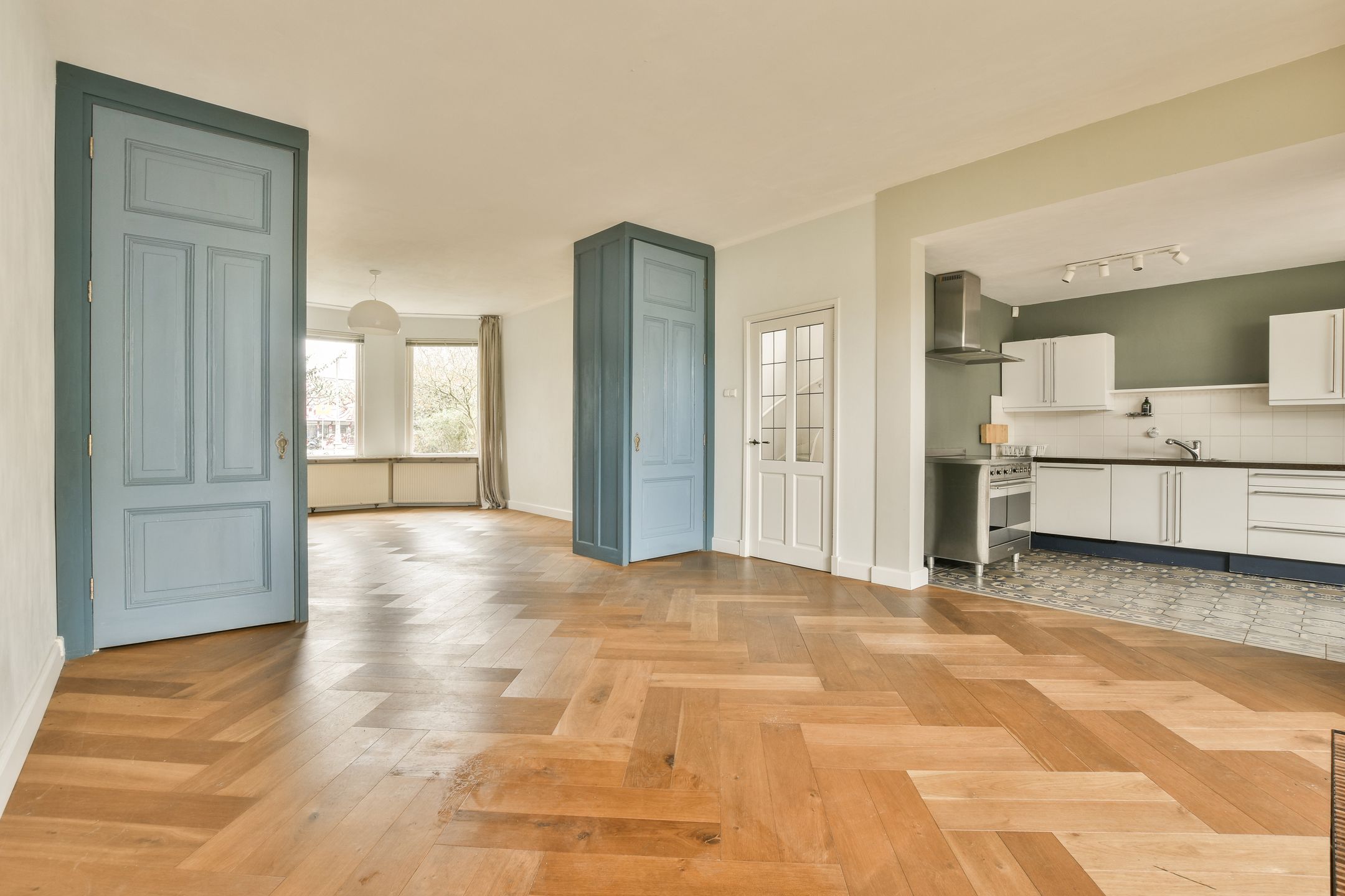 Foto 9 van Meeuwenlaan 15