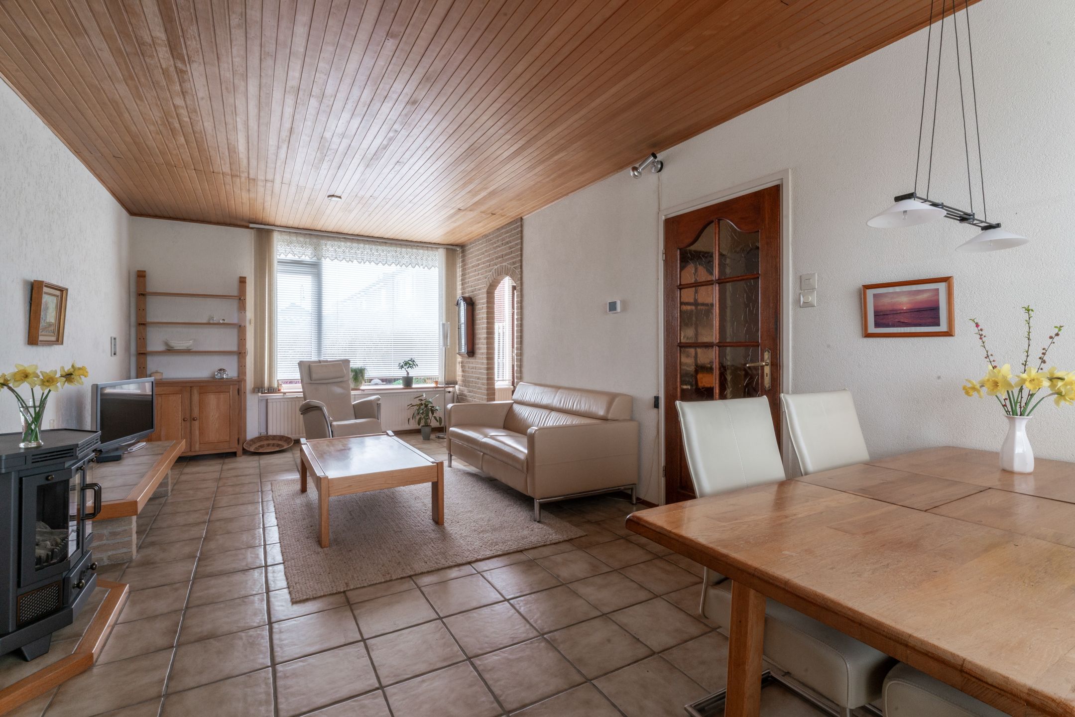 Attractive mid-terraced home with deep private garden in family-friendly Westervoort location — 12