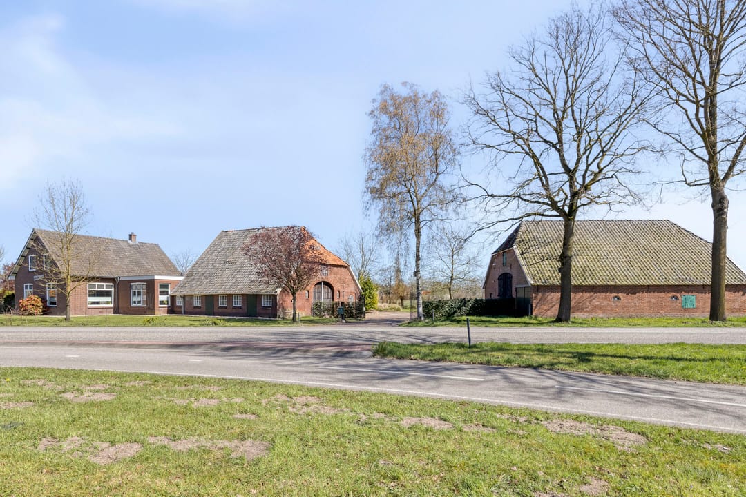 Foto 8 van Varsseveldseweg 4