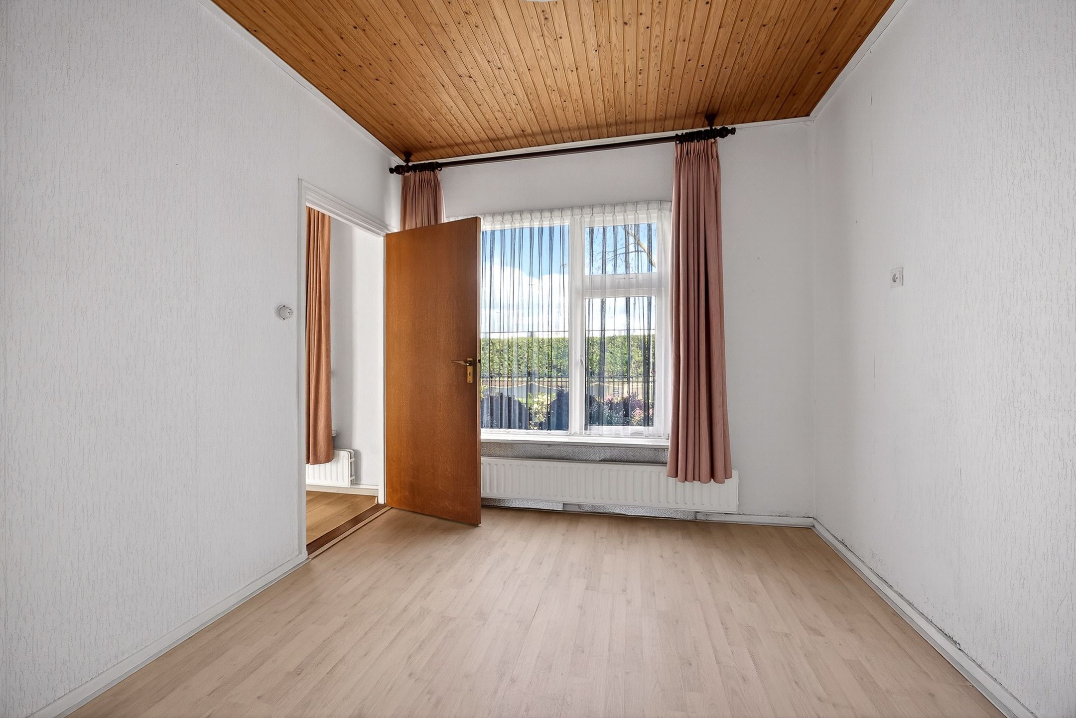 Foto 18 van Burgemeester Bouwensweg 2