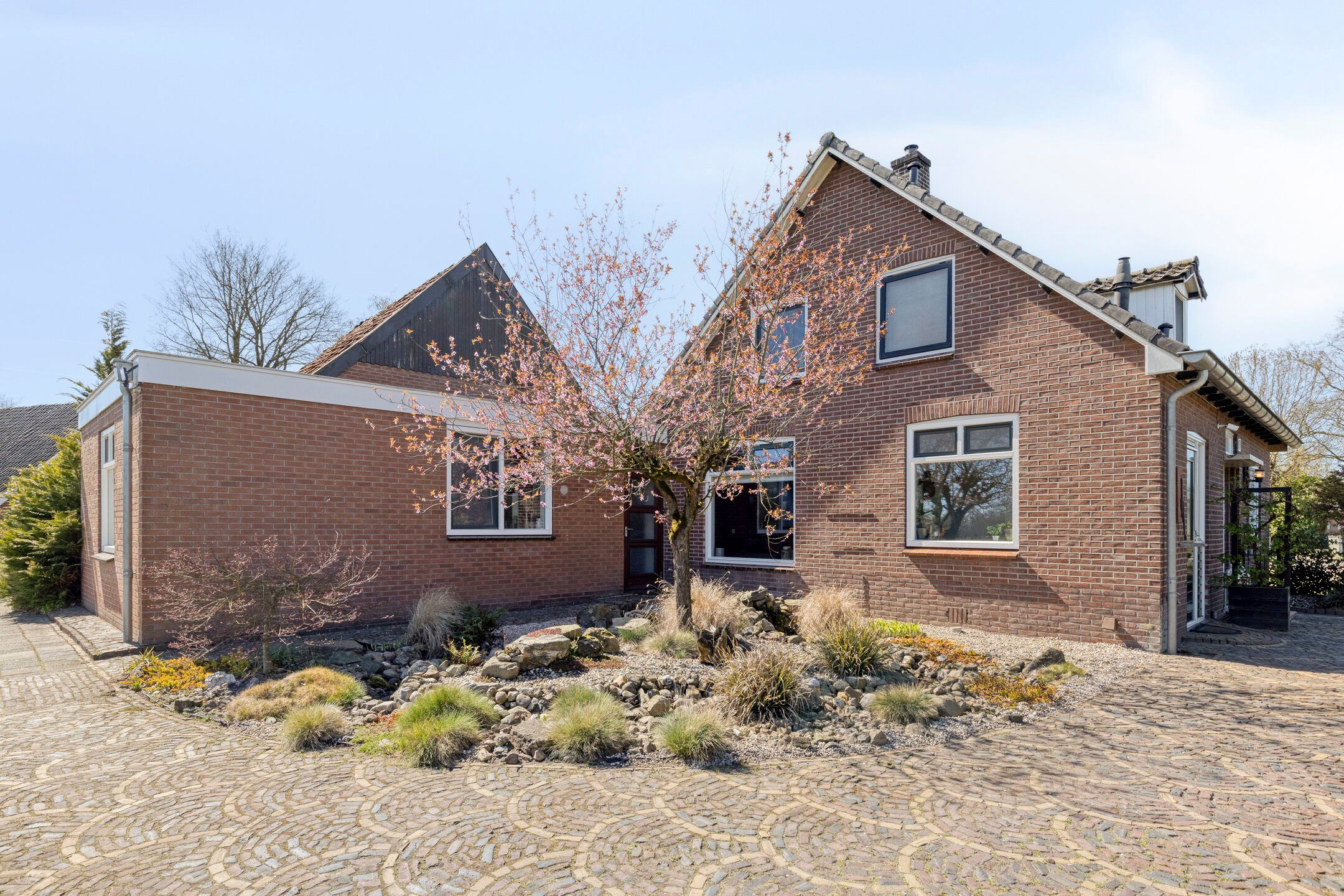 Foto 60 van Varsseveldseweg 4