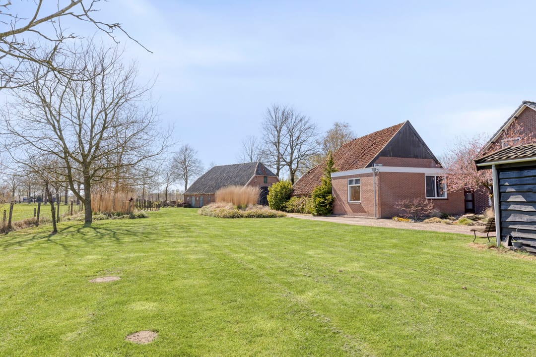 Foto 62 van Varsseveldseweg 4